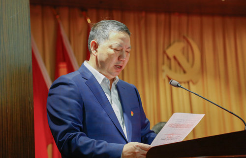 宜化集團(tuán)召開2019年慶?！拔逡弧眹H勞動節(jié)暨表彰大會(圖5)