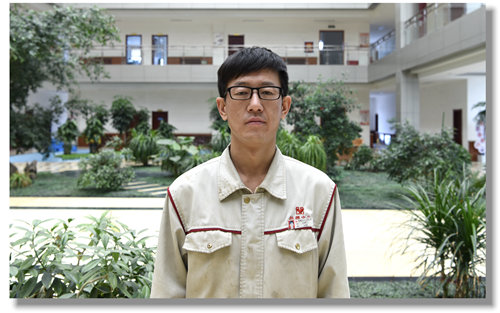 宜化集團(tuán)勞動(dòng)模范劉學(xué)昌：以釘釘子精神把自己釘在一線(xiàn)(圖1)