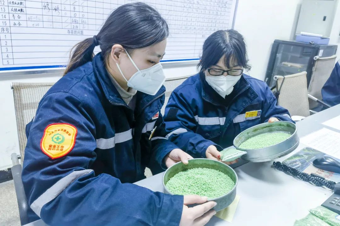 再添新成員！股份公司聚谷氨酸二銨成功下線(圖3)