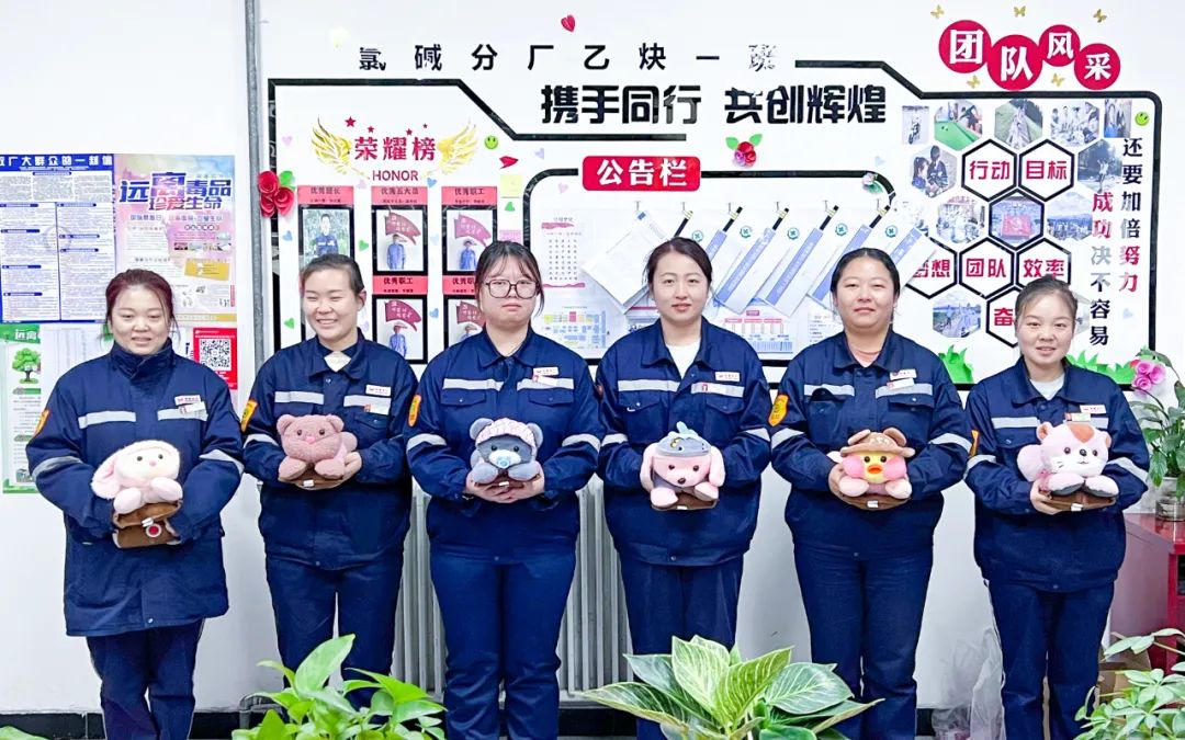 新疆宜化乙炔車間運行一班：立足崗位強(qiáng)技能，凝心聚力創(chuàng)佳績(圖3)