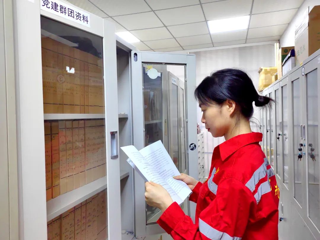 【宜化榜樣】化機公司李丹：提升素質(zhì)強技能，勇于奉獻(xiàn)顯擔(dān)當(dāng)(圖4)